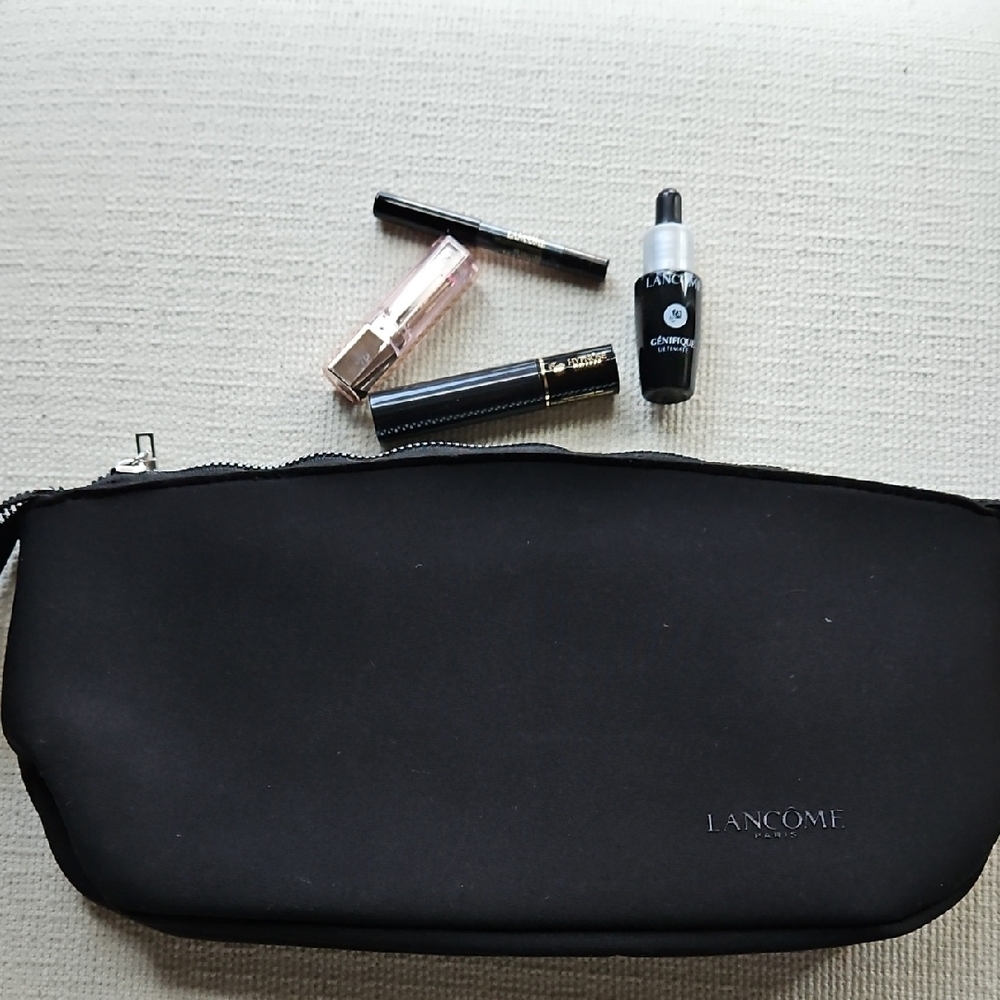 Lancôme Black Cosmetic Bag with 4 Mini/Travel Items - Picture 16 of 16